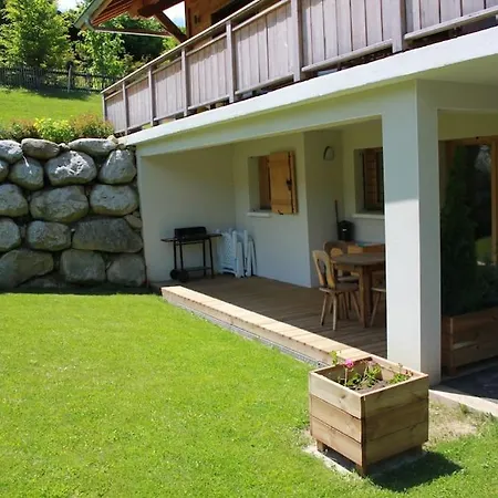 Des Morets Apartament *